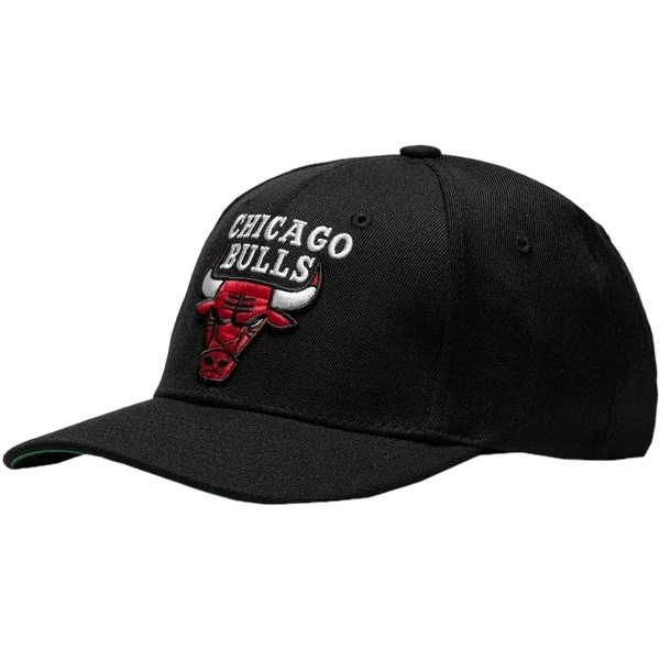 Mitchell & Ness 110 Chicago Bulls snapback cap in black